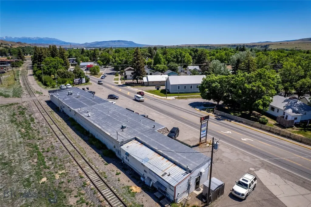 1014 W Park Street Livingston MT 59047
