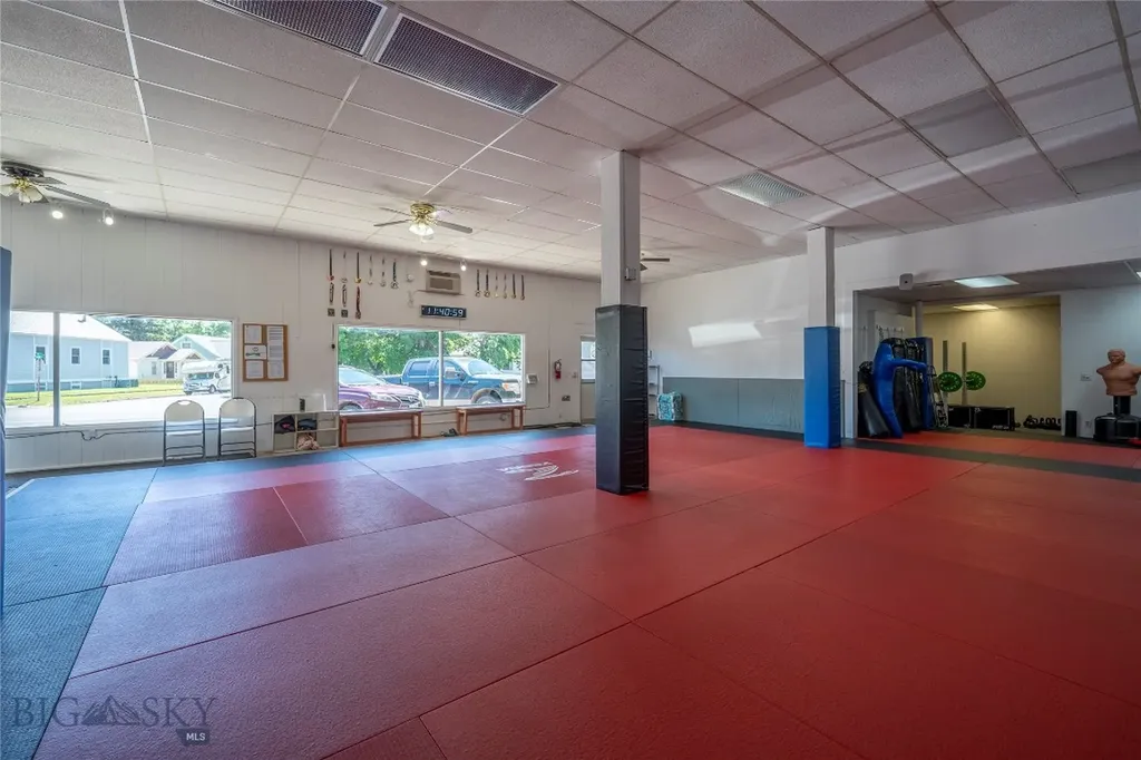 1014 W Park Street Livingston MT 59047