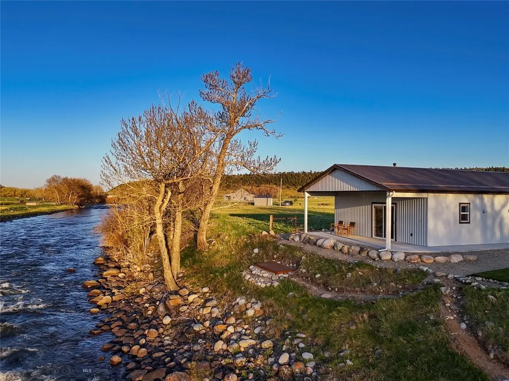 1 Cabin Lane Road Absarokee MT 59001