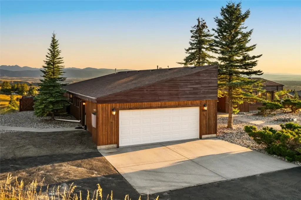 7810 Rolling Hills Drive Bozeman MT 59715