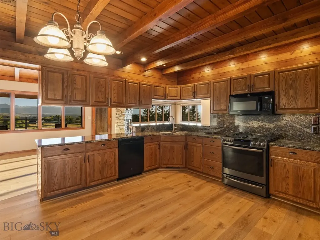 7810 Rolling Hills Drive Bozeman MT 59715
