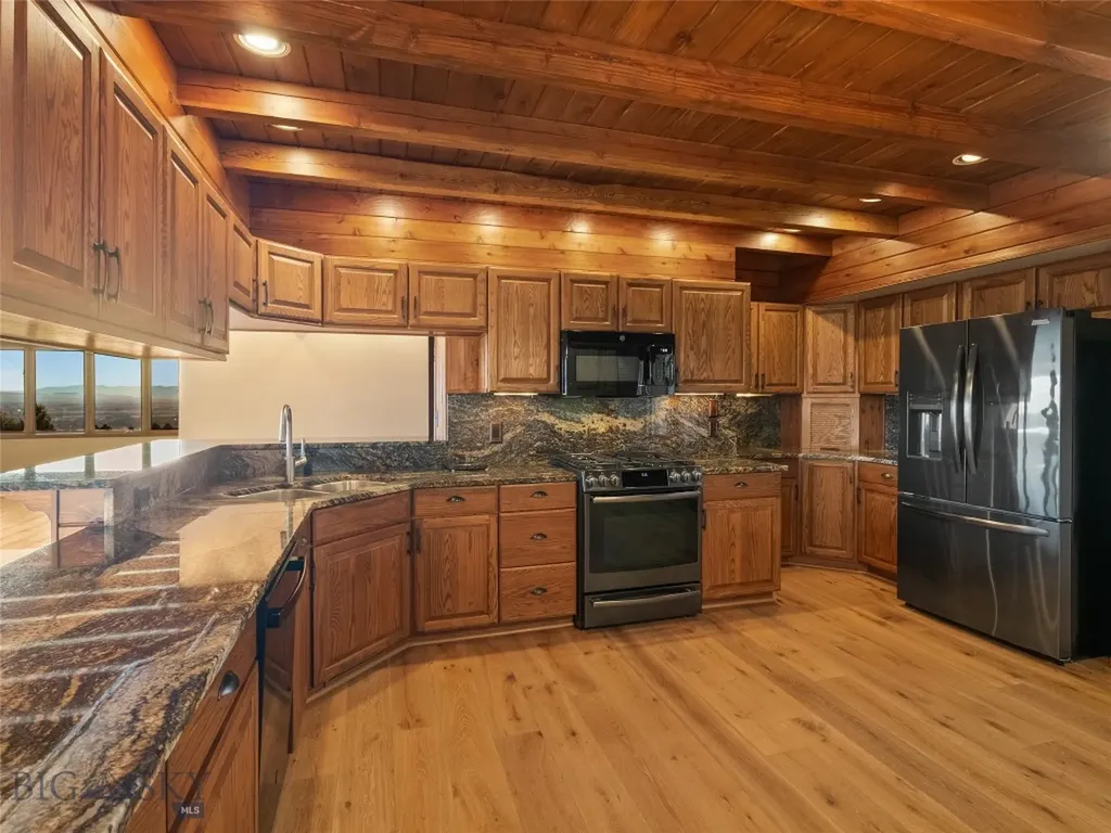 7810 Rolling Hills Drive Bozeman MT 59715