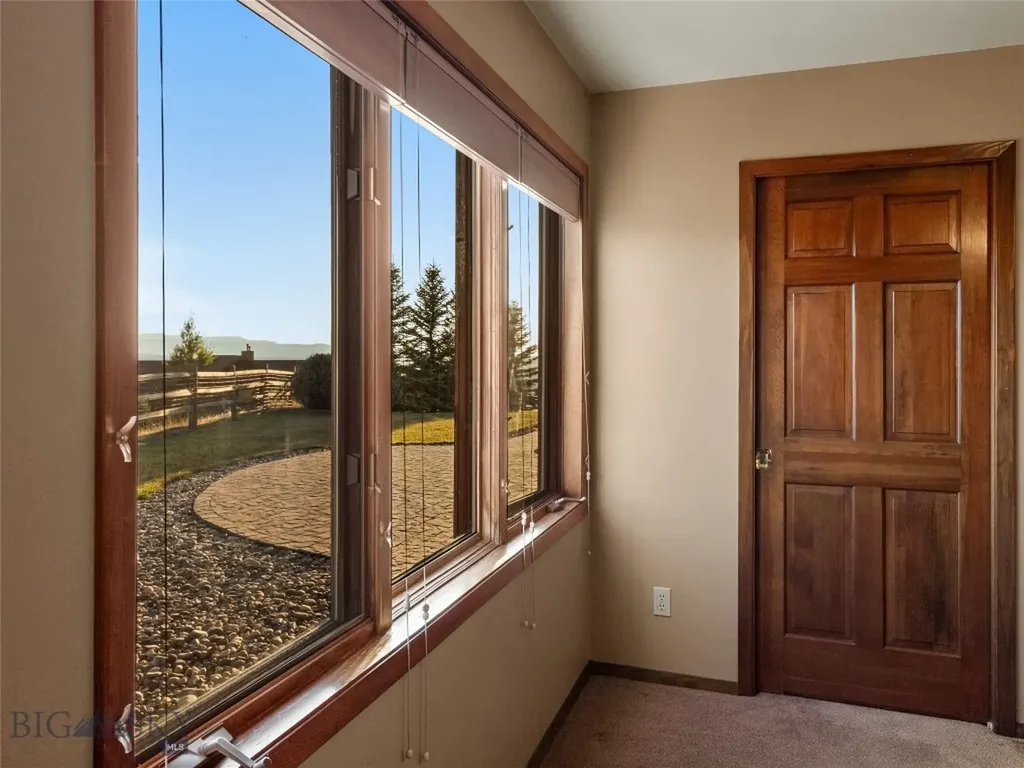 7810 Rolling Hills Drive Bozeman MT 59715