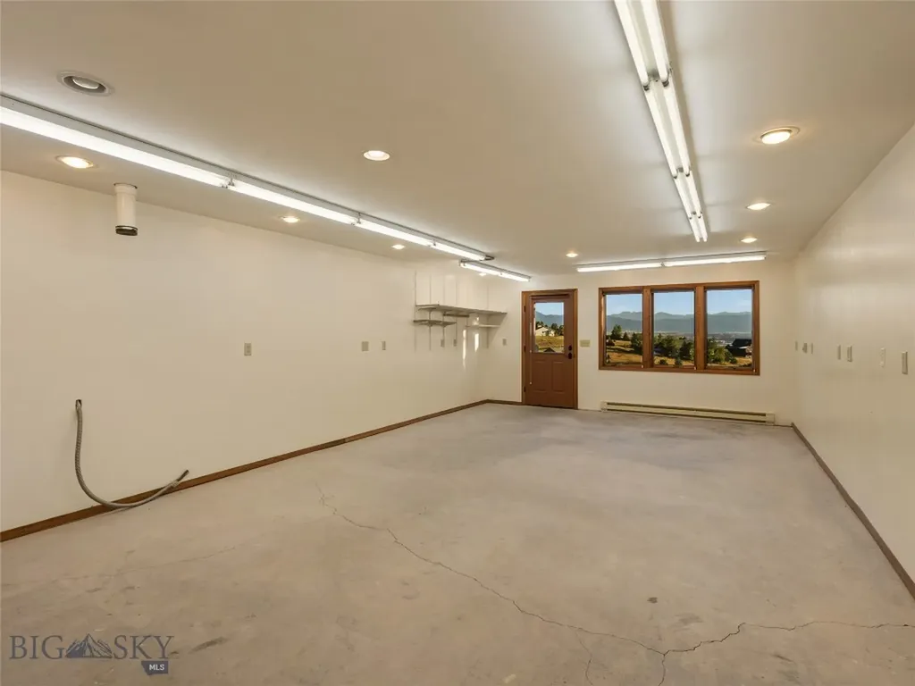 7810 Rolling Hills Drive Bozeman MT 59715