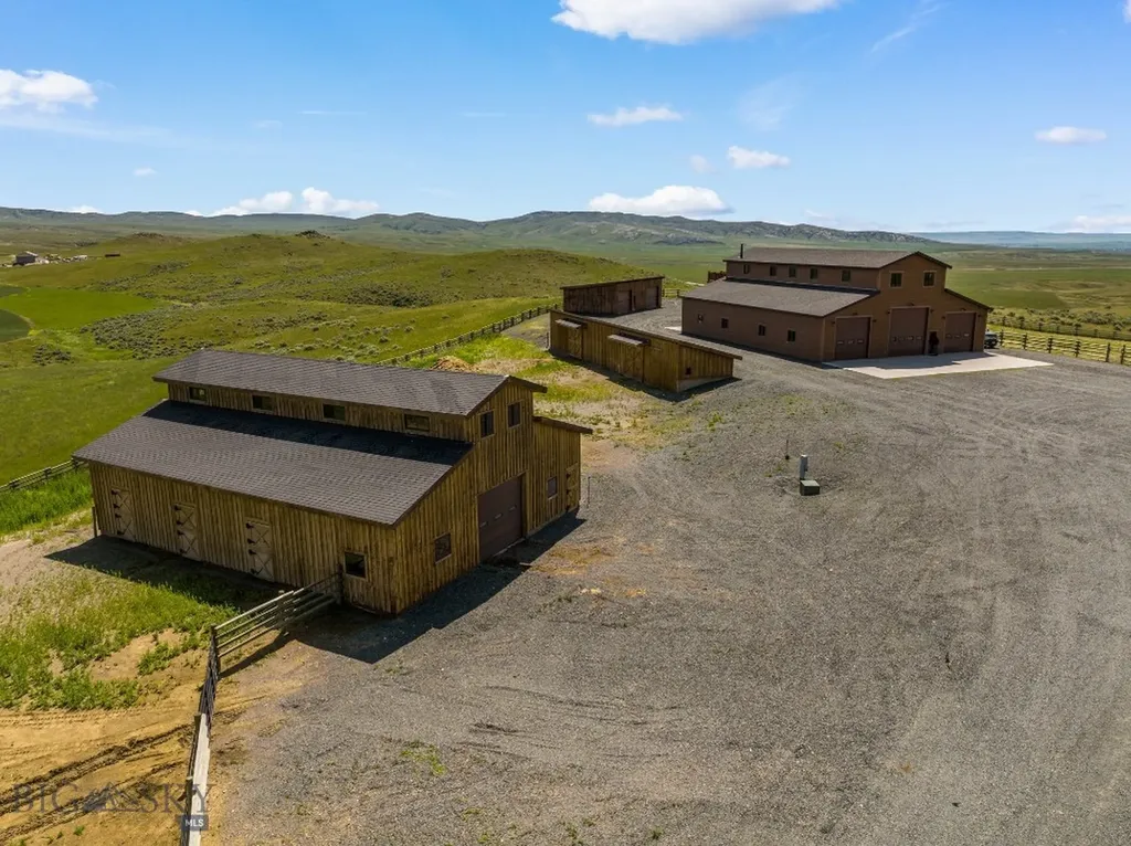 26 Dalesview Three Forks MT 59752