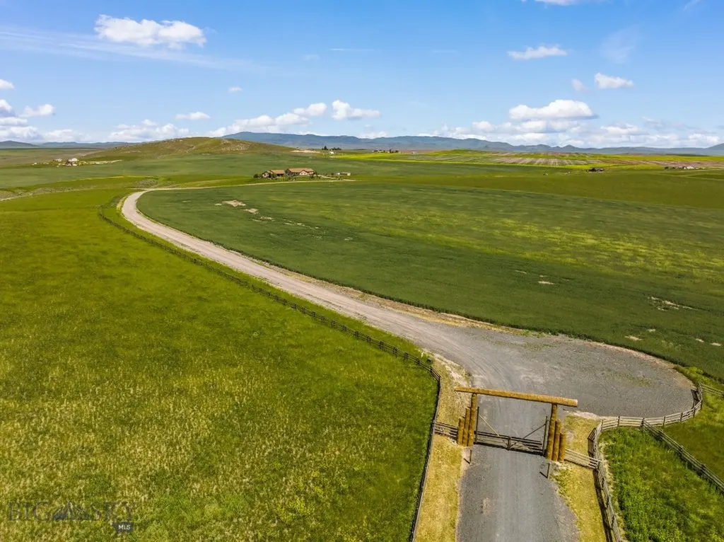 26 Dalesview Three Forks MT 59752