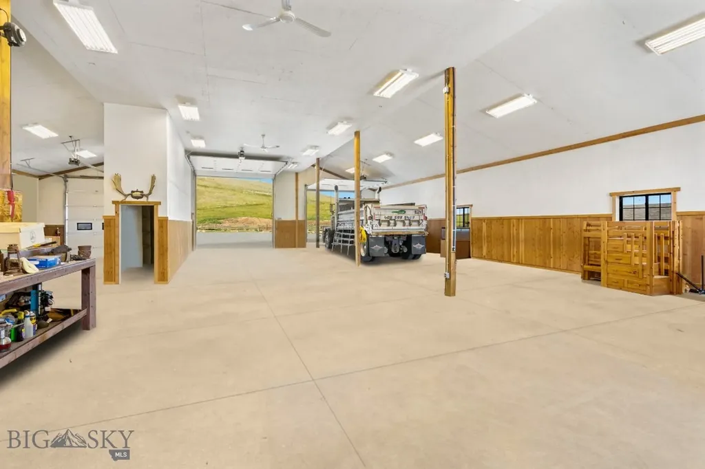26 Dalesview Three Forks MT 59752