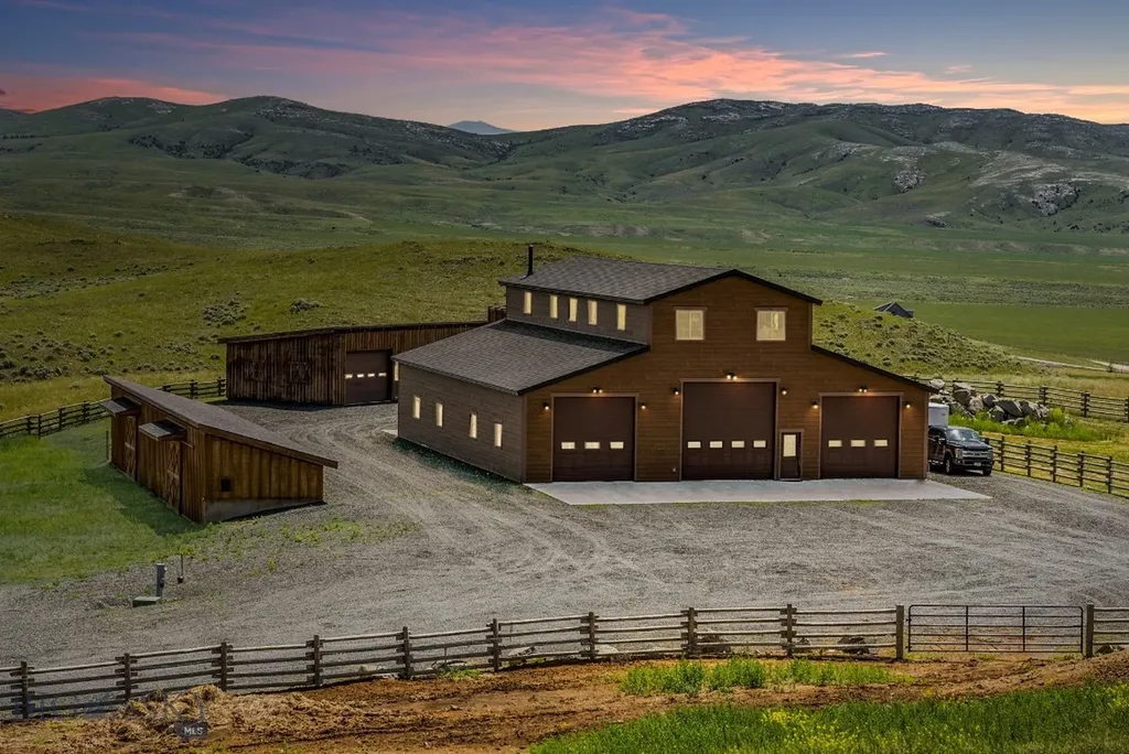 26 Dalesview Three Forks MT 59752