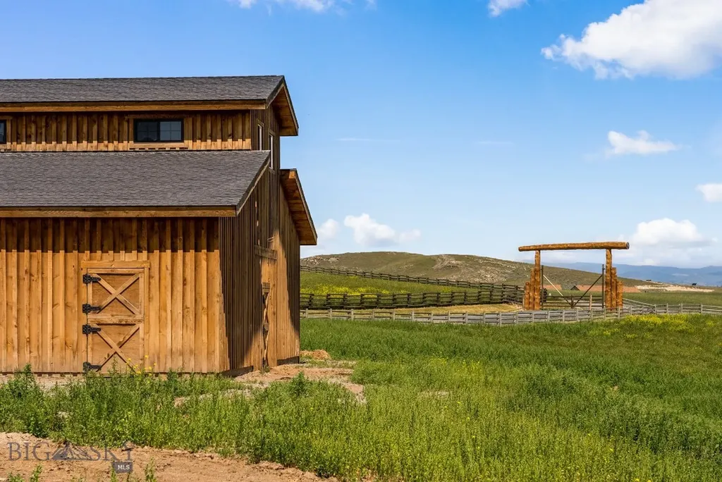 26 Dalesview Three Forks MT 59752