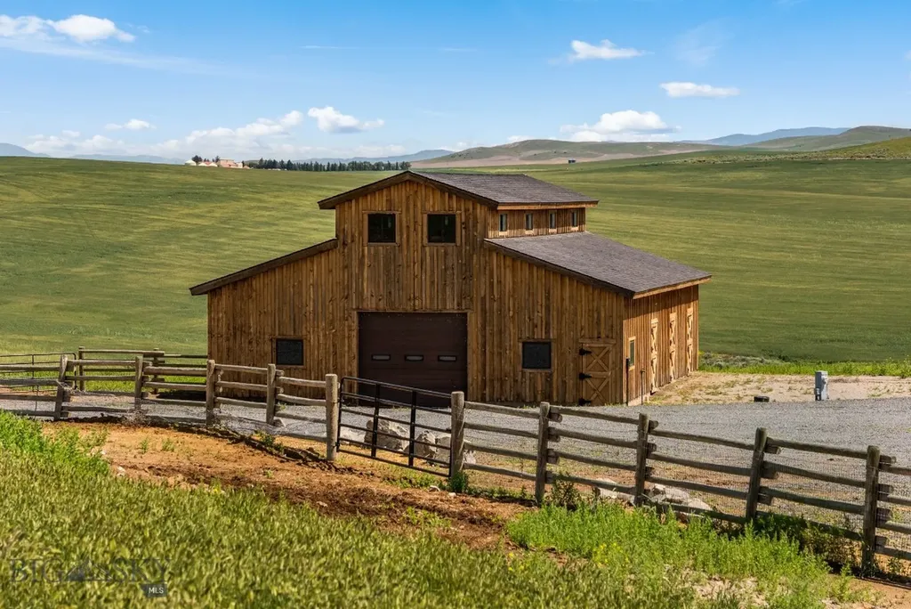 26 Dalesview Three Forks MT 59752