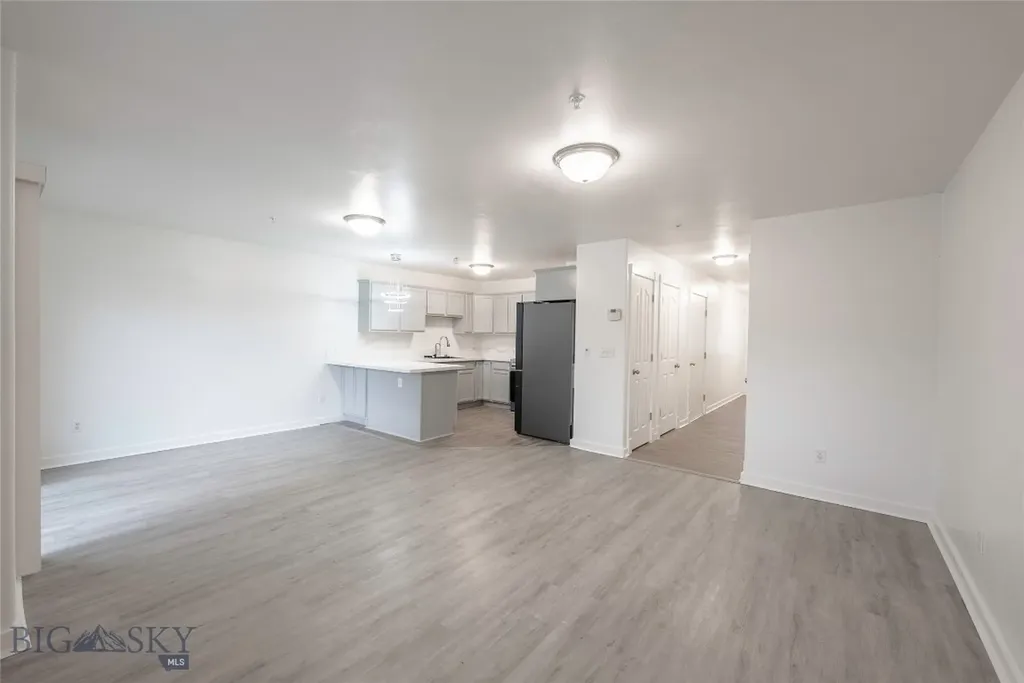 1010 Cruiser Lane Belgrade MT 59714