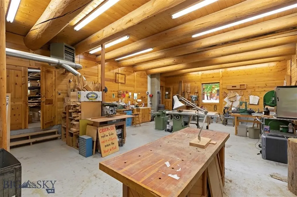 5600 Spring Mountain Florence MT 59833