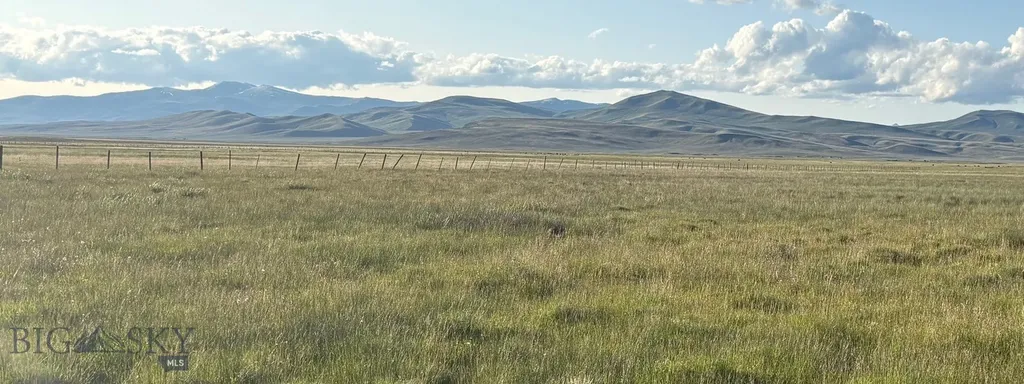 Tbd South Valley Road Dell MT 59724