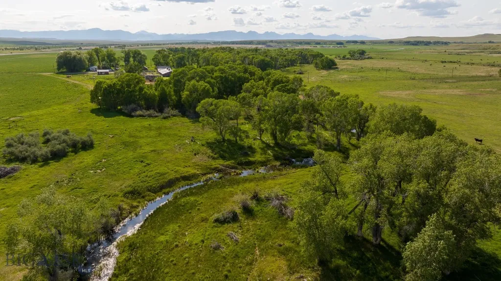 Choteau MT 59422