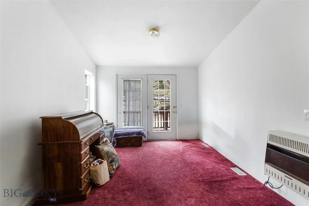16 Friendspring Whitehall MT 59759