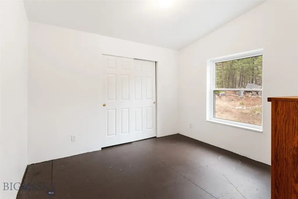 16 Friendspring Whitehall MT 59759