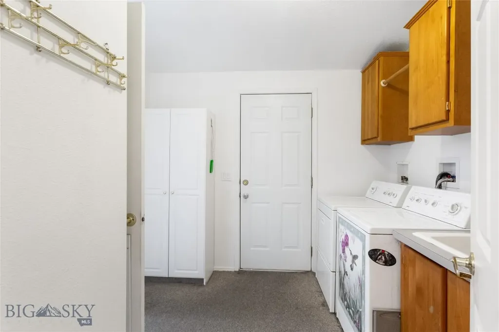 16 Friendspring Whitehall MT 59759