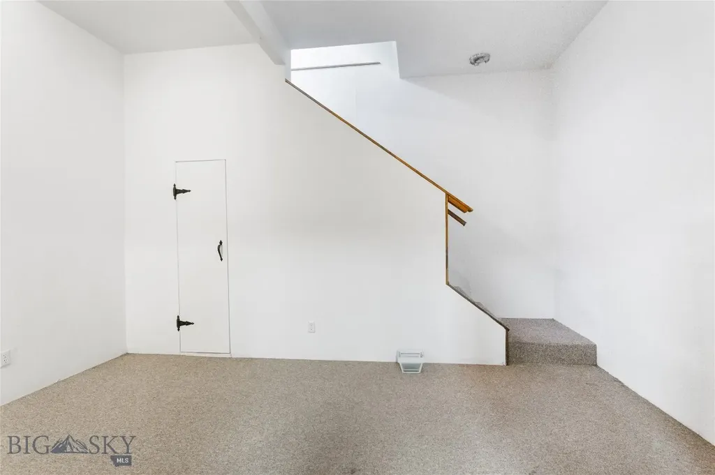 16 Friendspring Whitehall MT 59759