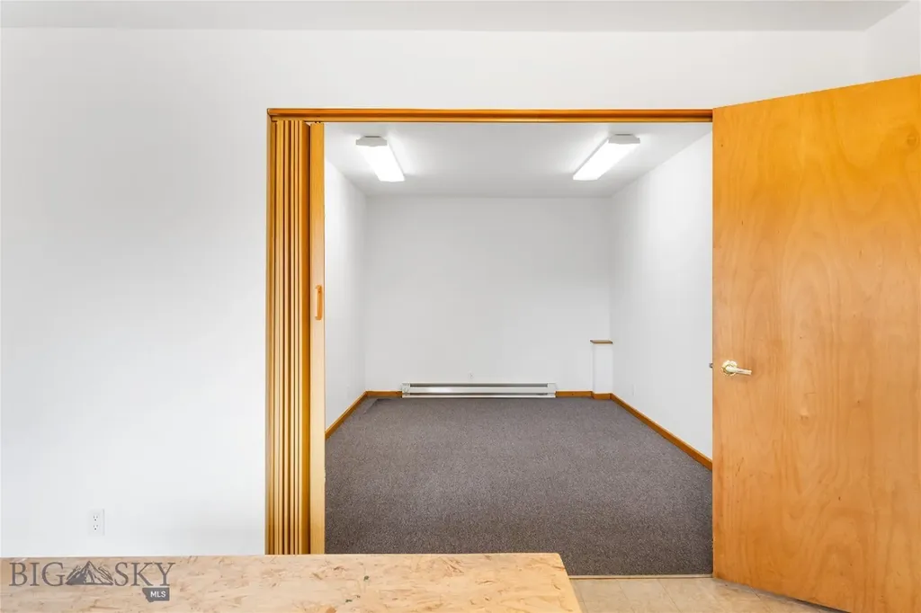 16 Friendspring Whitehall MT 59759