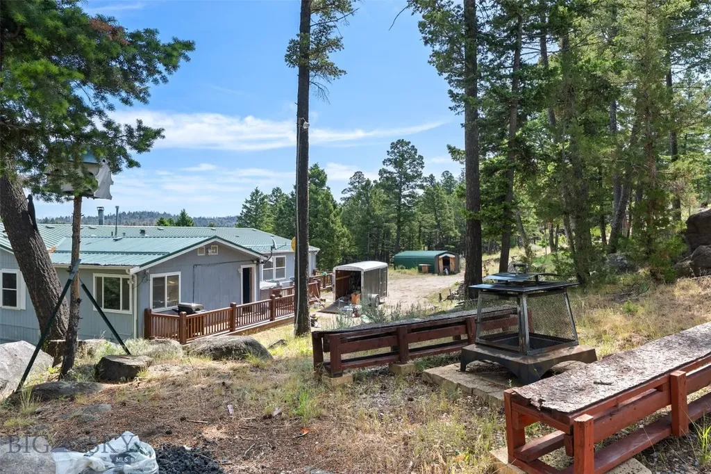 16 Friendspring Whitehall MT 59759