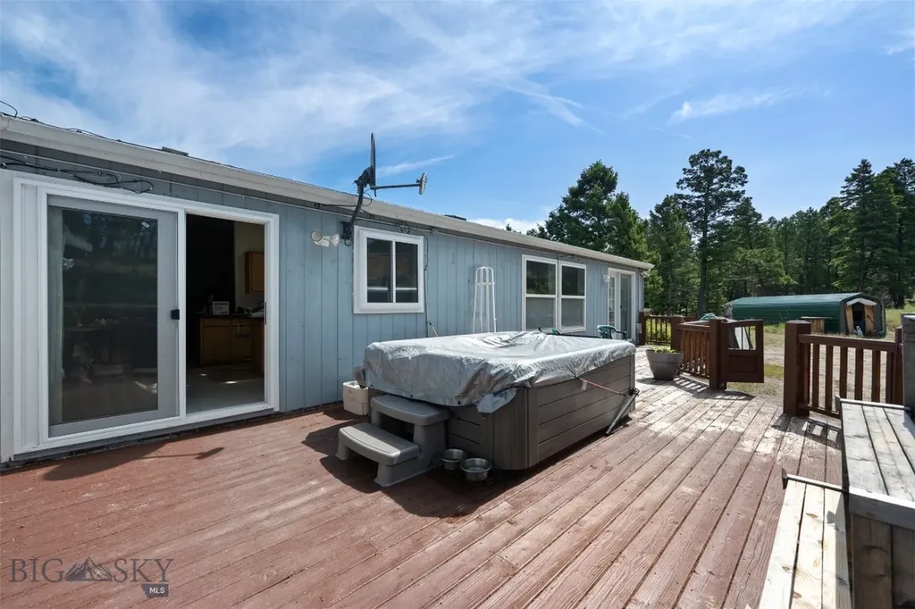 16 Friendspring Whitehall MT 59759