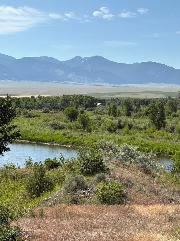 Tbd Highway 41 N Silver Star MT 59751