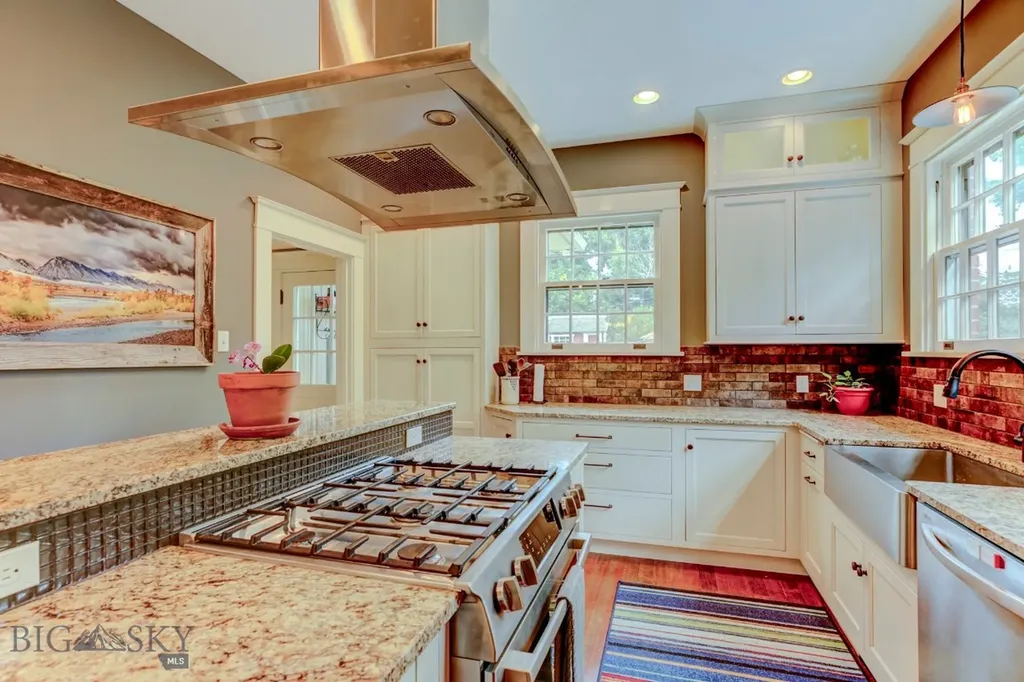 518 W Lewis Street Livingston MT 59047