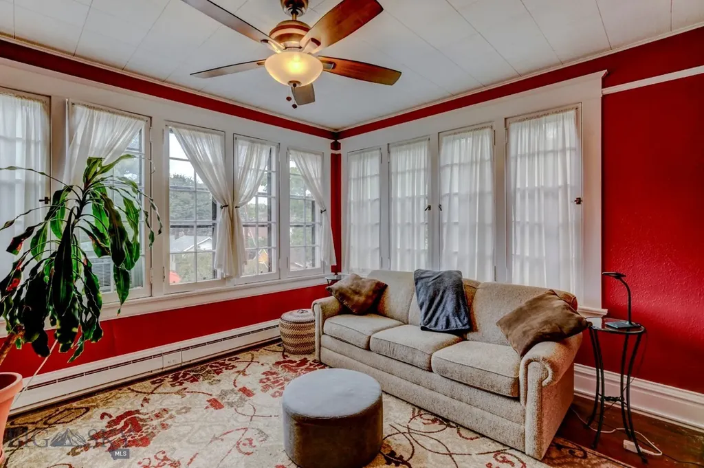 518 W Lewis Street Livingston MT 59047