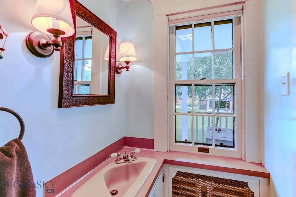 518 W Lewis Street Livingston MT 59047