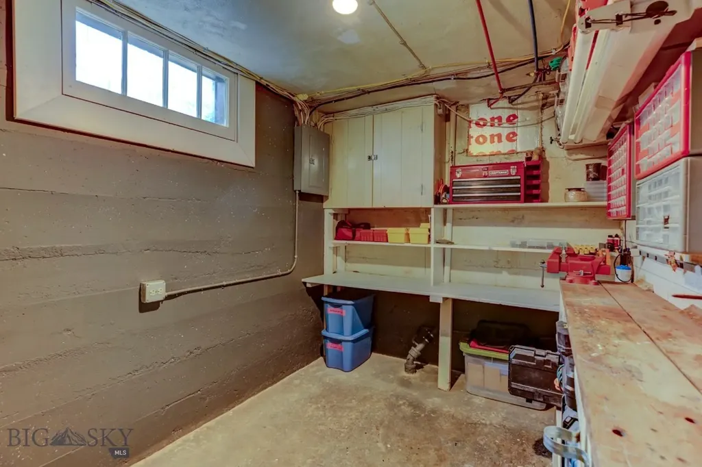 518 W Lewis Street Livingston MT 59047