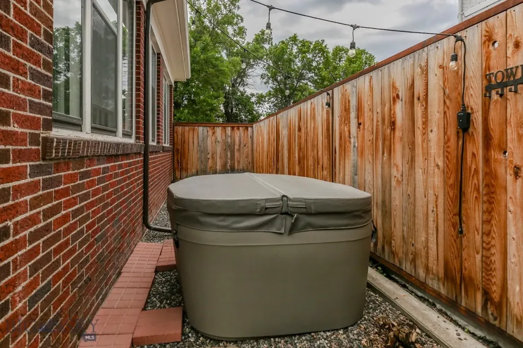 518 W Lewis Street Livingston MT 59047