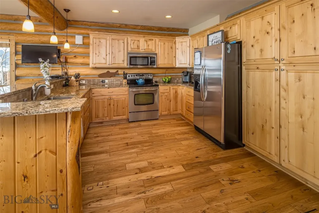 70 Lake Shore Drive West Yellowstone MT 59758