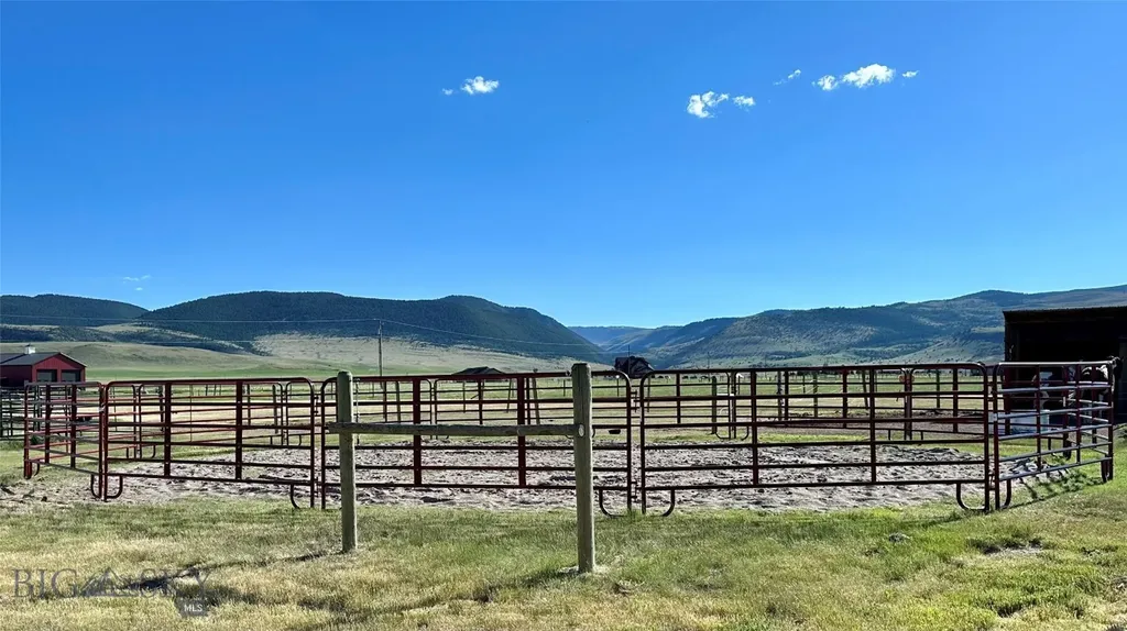 172 Hayfield Loop Ennis MT 59729