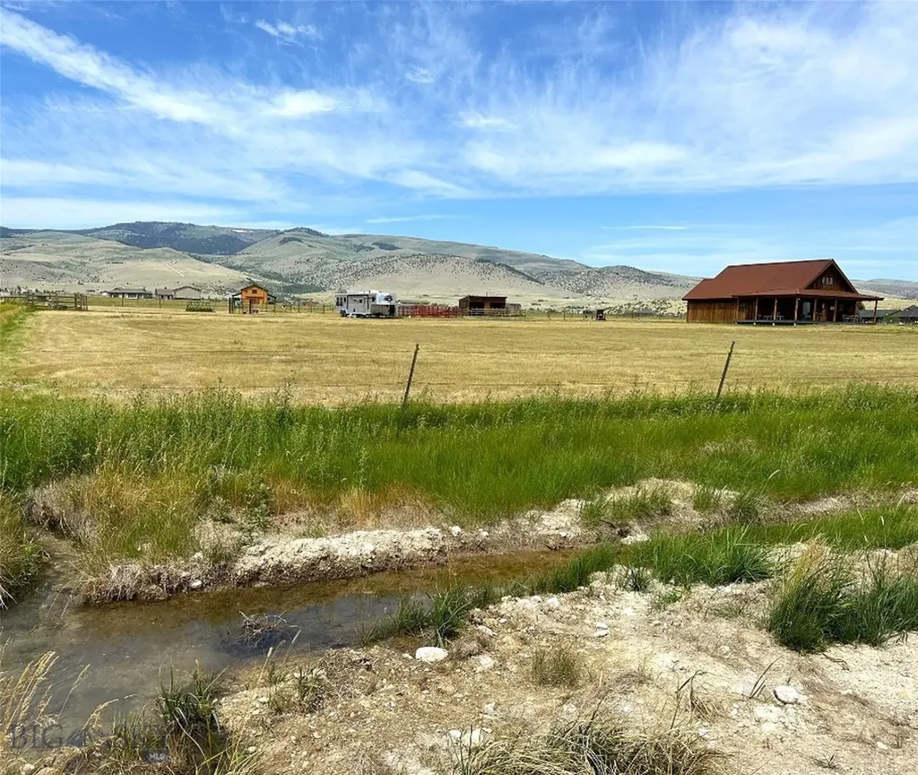 172 Hayfield Loop Ennis MT 59729