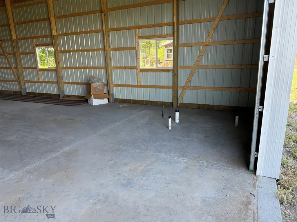 16 Powder Horn Ranch Drive Big Timber MT 59011