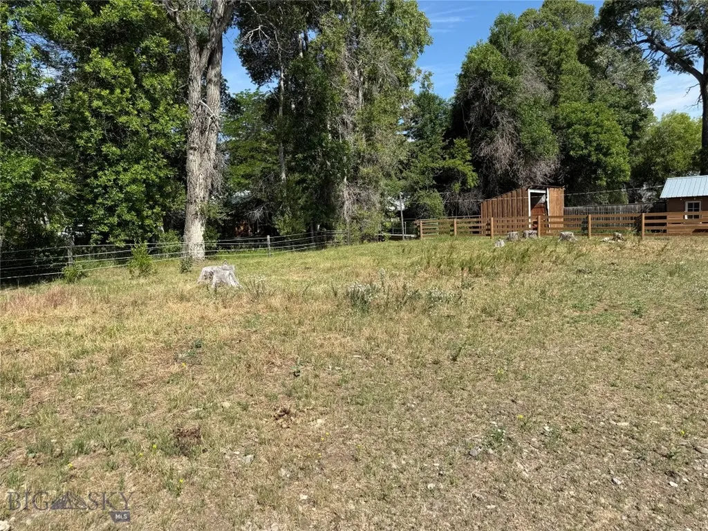 16 Powder Horn Ranch Drive Big Timber MT 59011