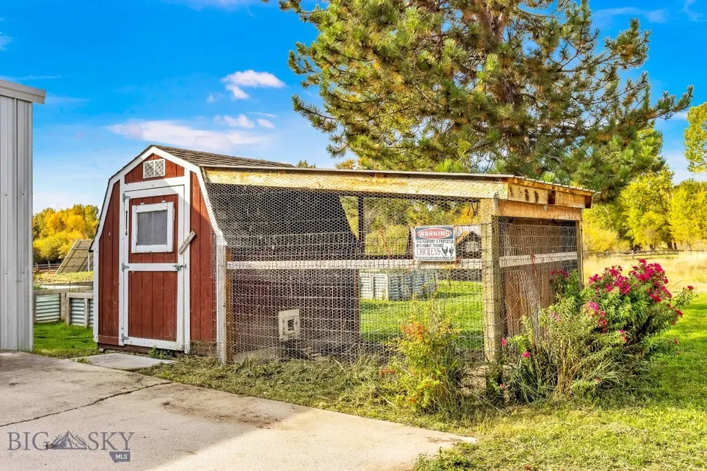 2399 Central Park Road Belgrade MT 59714