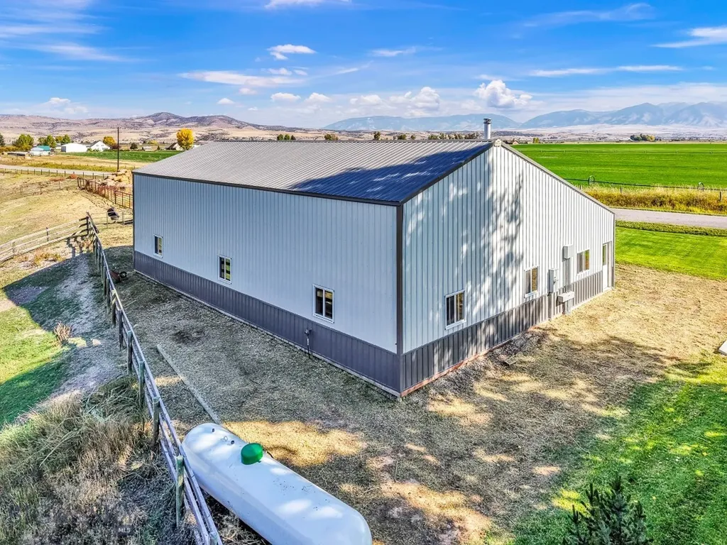 2399 Central Park Road Belgrade MT 59714
