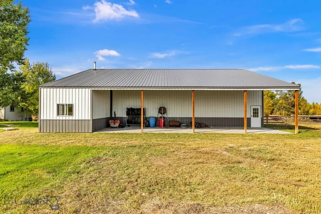 2399 Central Park Road Belgrade MT 59714