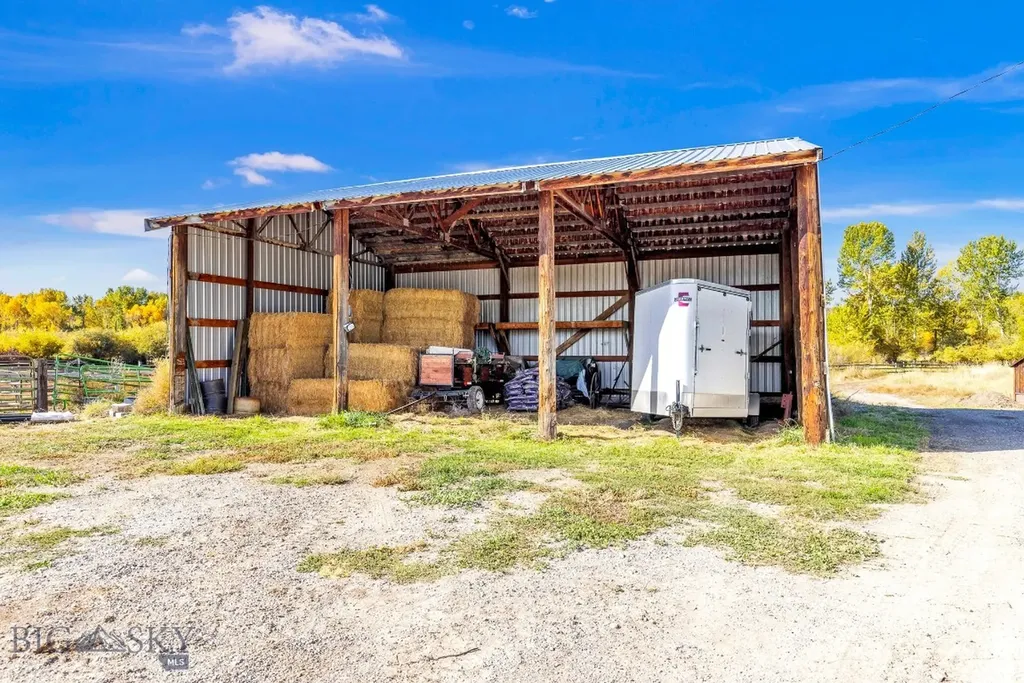 2399 Central Park Road Belgrade MT 59714