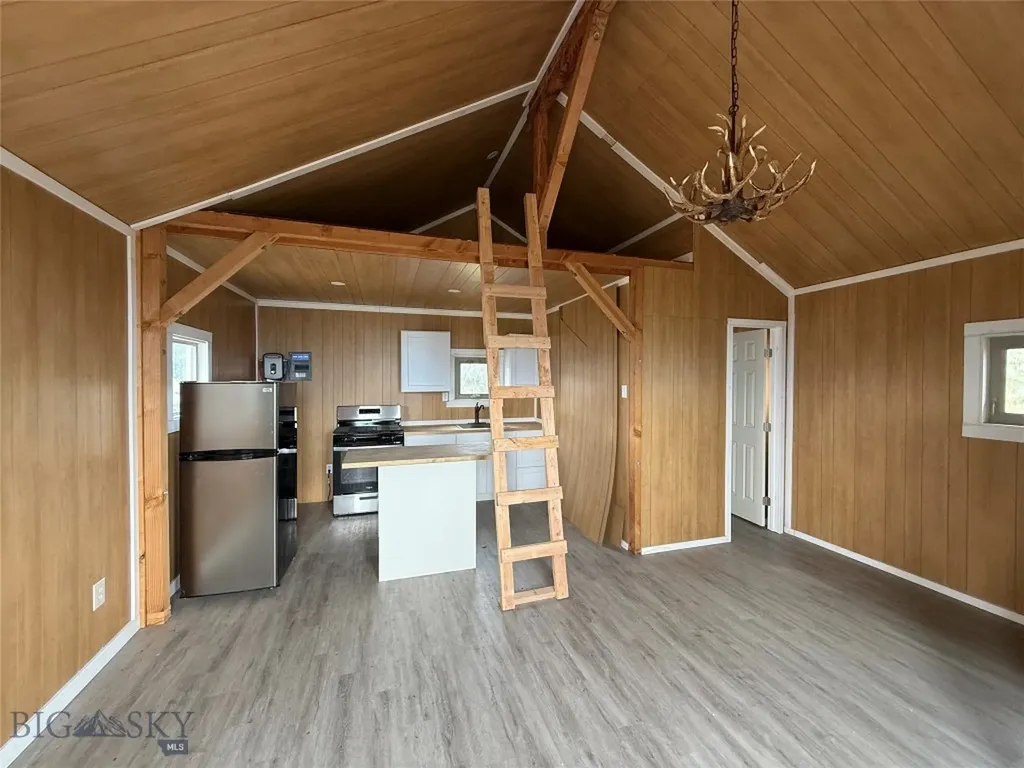 357 Pole Gulch Road Three Forks MT 59752