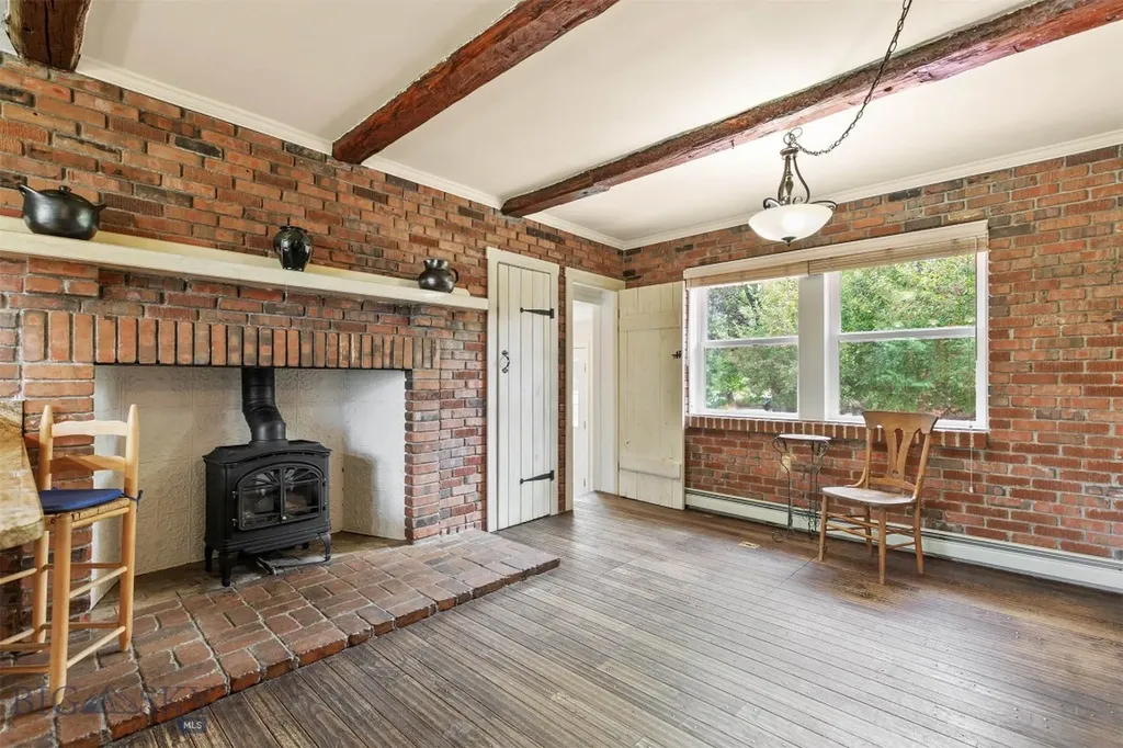 210 W Graf Street Bozeman MT 59715