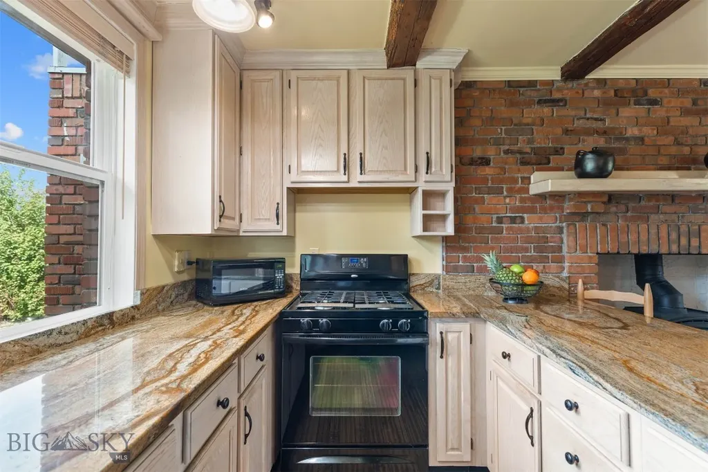 210 W Graf Street Bozeman MT 59715