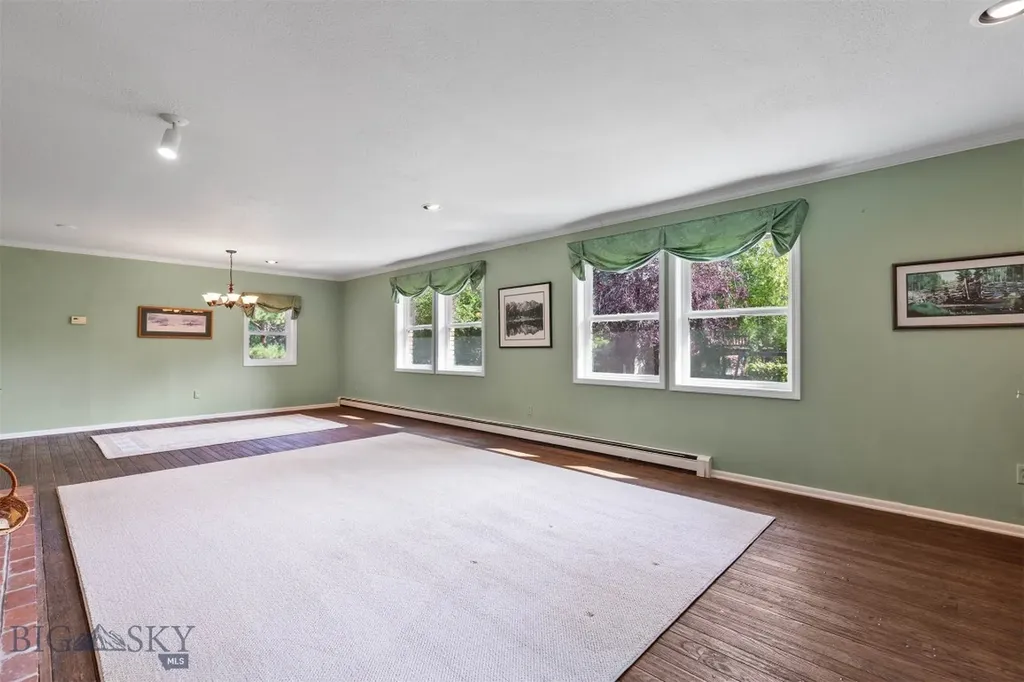 210 W Graf Street Bozeman MT 59715
