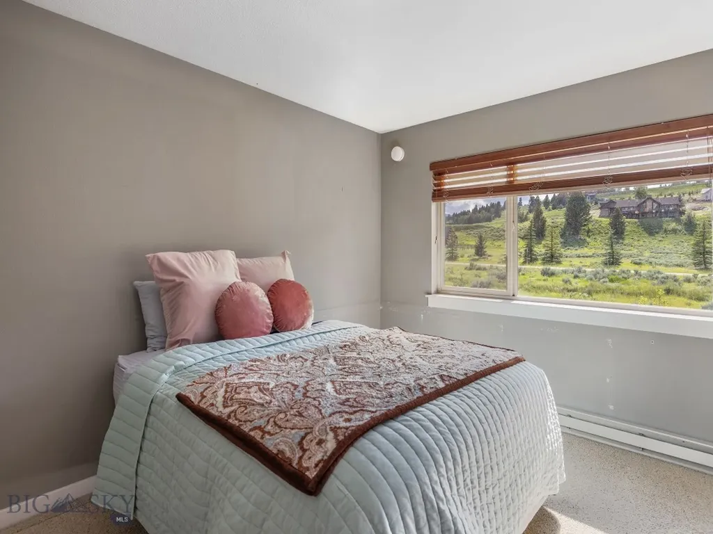 417 Firelight Big Sky MT 59716