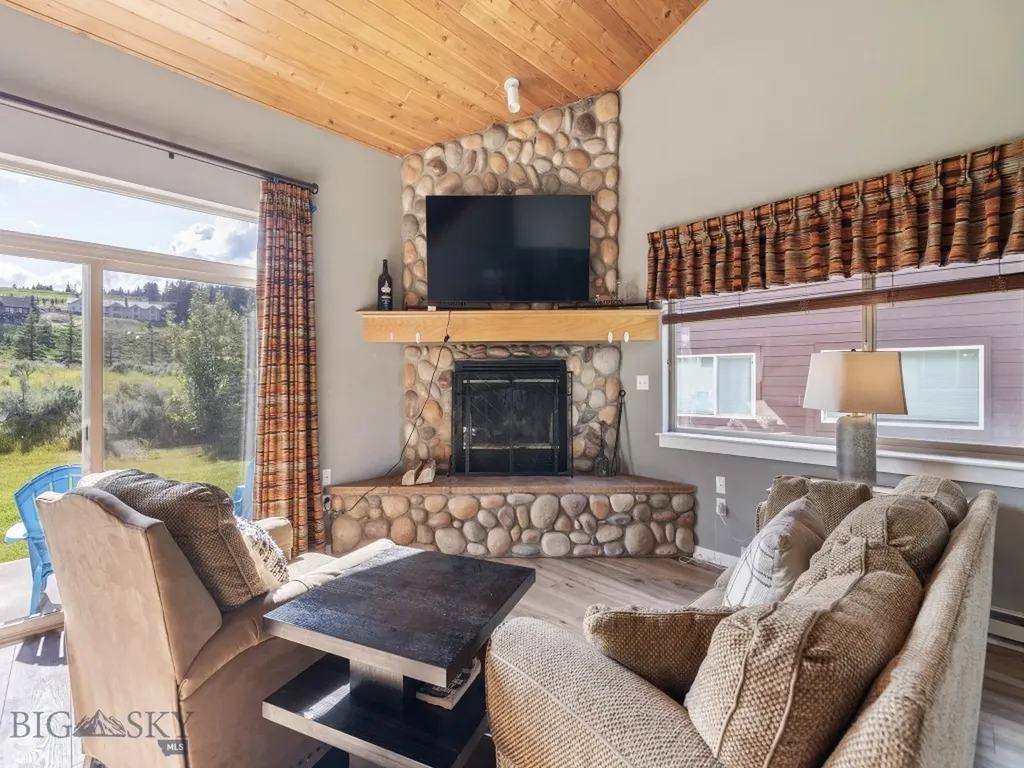 417 Firelight Big Sky MT 59716