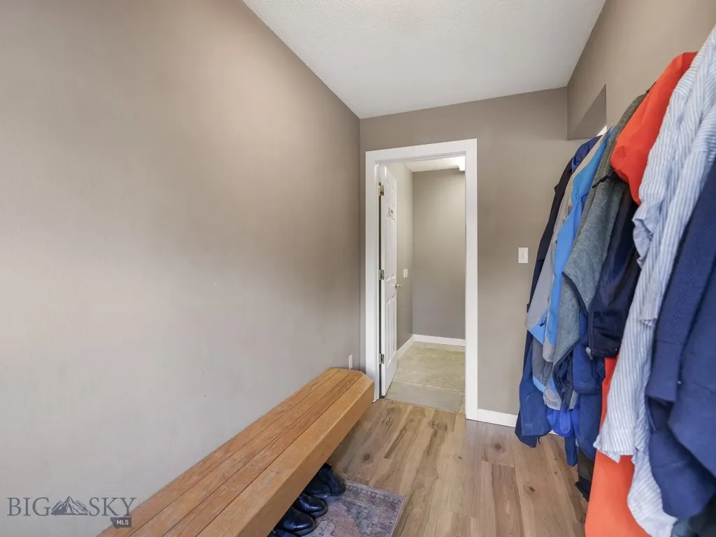 417 Firelight Big Sky MT 59716