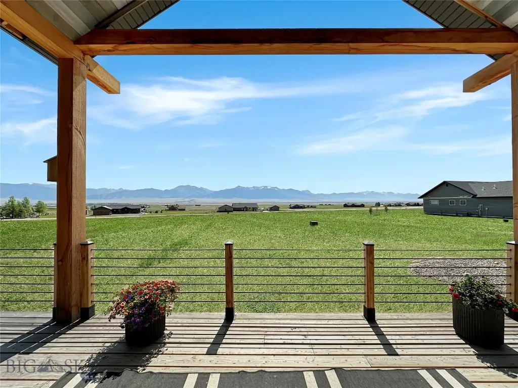 8 Montana Way Ennis MT 59729