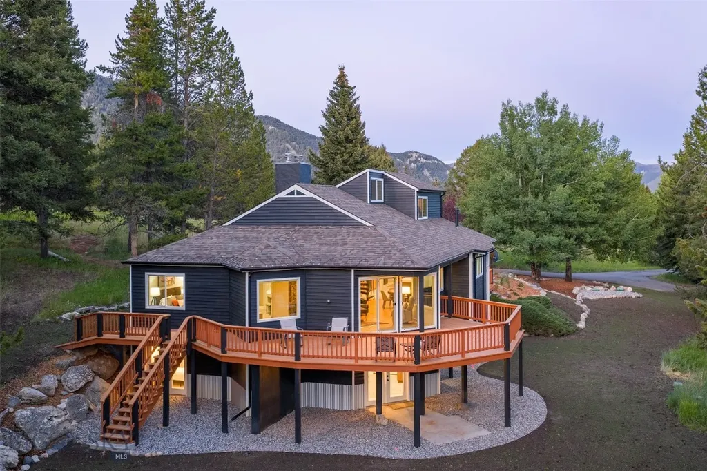 35 Northfork Road Big Sky MT 59716