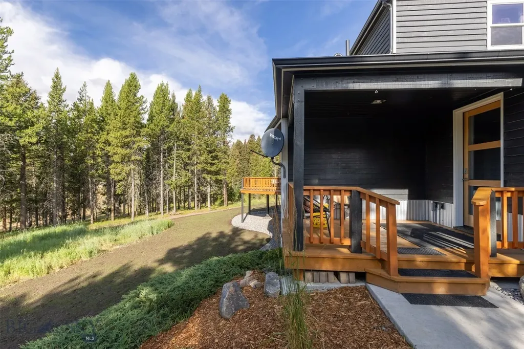 35 Northfork Road Big Sky MT 59716